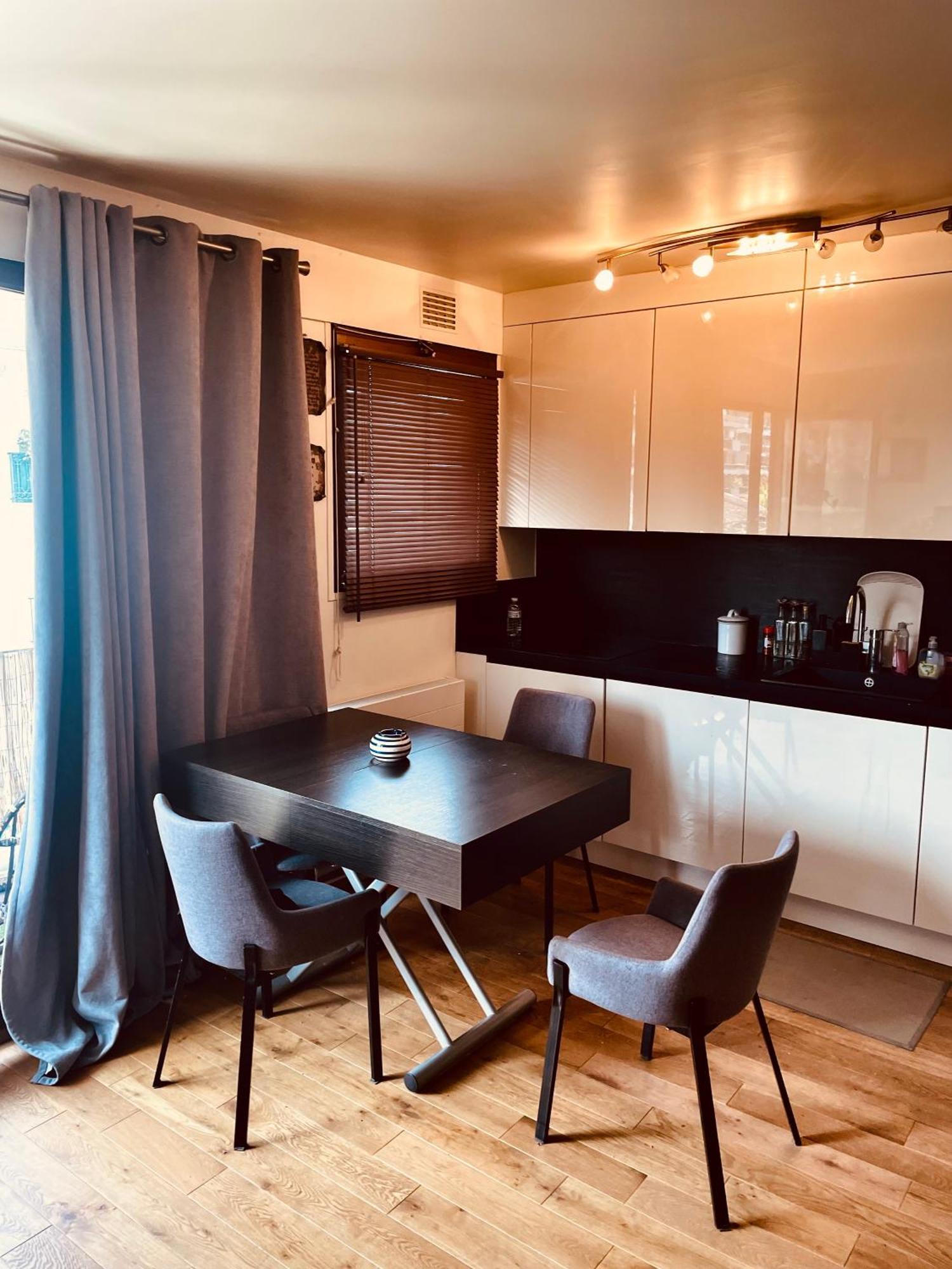 Jolie 2 Pieces Avec Balcon Paris 15 Eme Apartment ภายนอก รูปภาพ